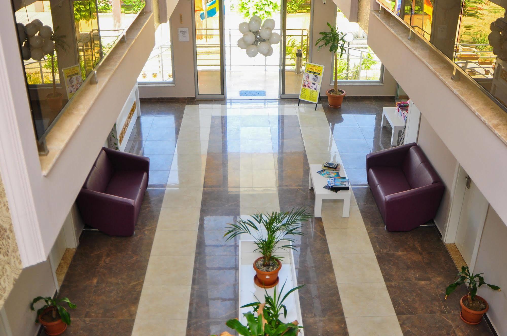 Otel Harmony 3*